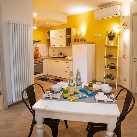 Holiday home Colleoni 20 *