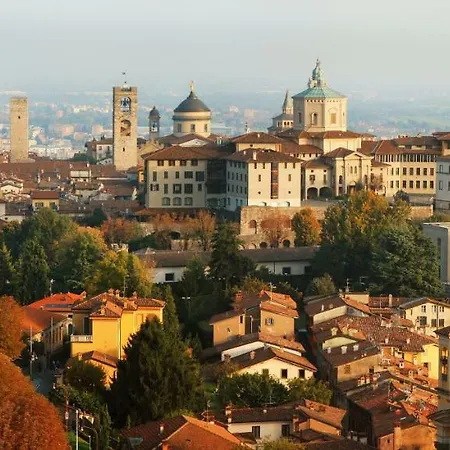 Colleoni 20 * Bergamo